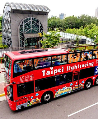 台北雙層觀光巴士--圖片來源：台北市政府觀光傳播局.jpg